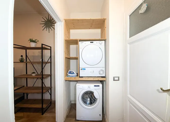 Free Parking - Elegant Two-bedroom With Balcony Daire Cernobbio