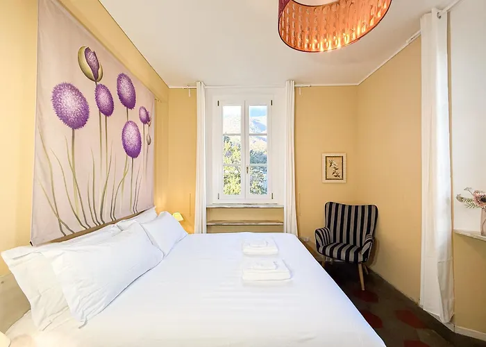 Free Parking - Elegant Two-bedroom With Balcony * Cernobbio